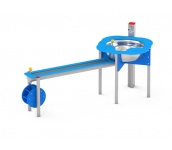 kiipeilyteline, hiekkalaatikko, keinu, liukumäki, jousikeinu, karuselli, novum